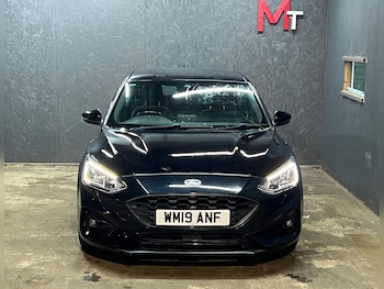 Used Ford Focus 2019 for sale - 76138194: Photo 2