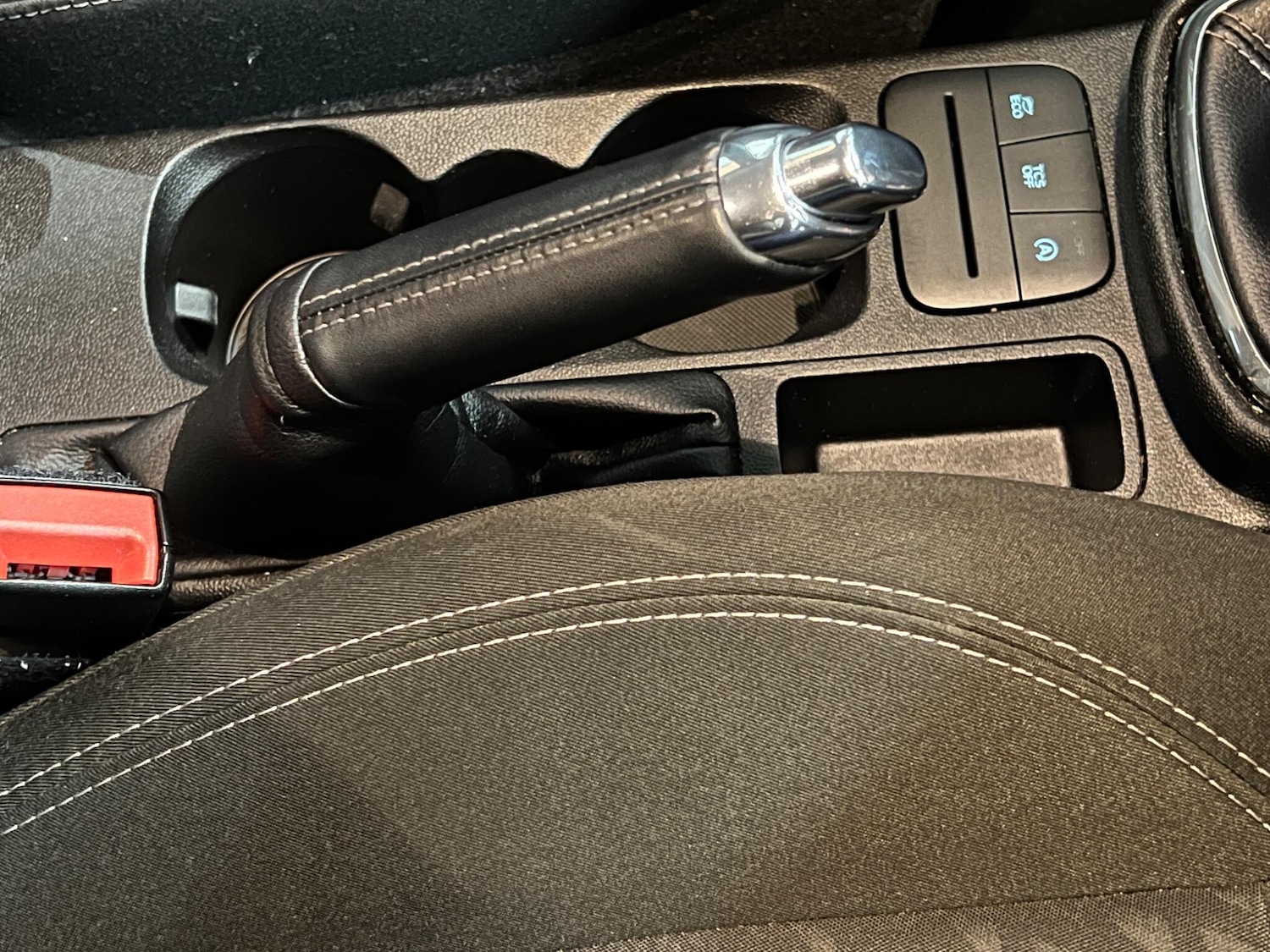 Used Ford Fiesta 2018 for sale - 78087153: Photo 40