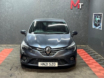 Used Renault Clio 2021 for sale - 79471519: Photo