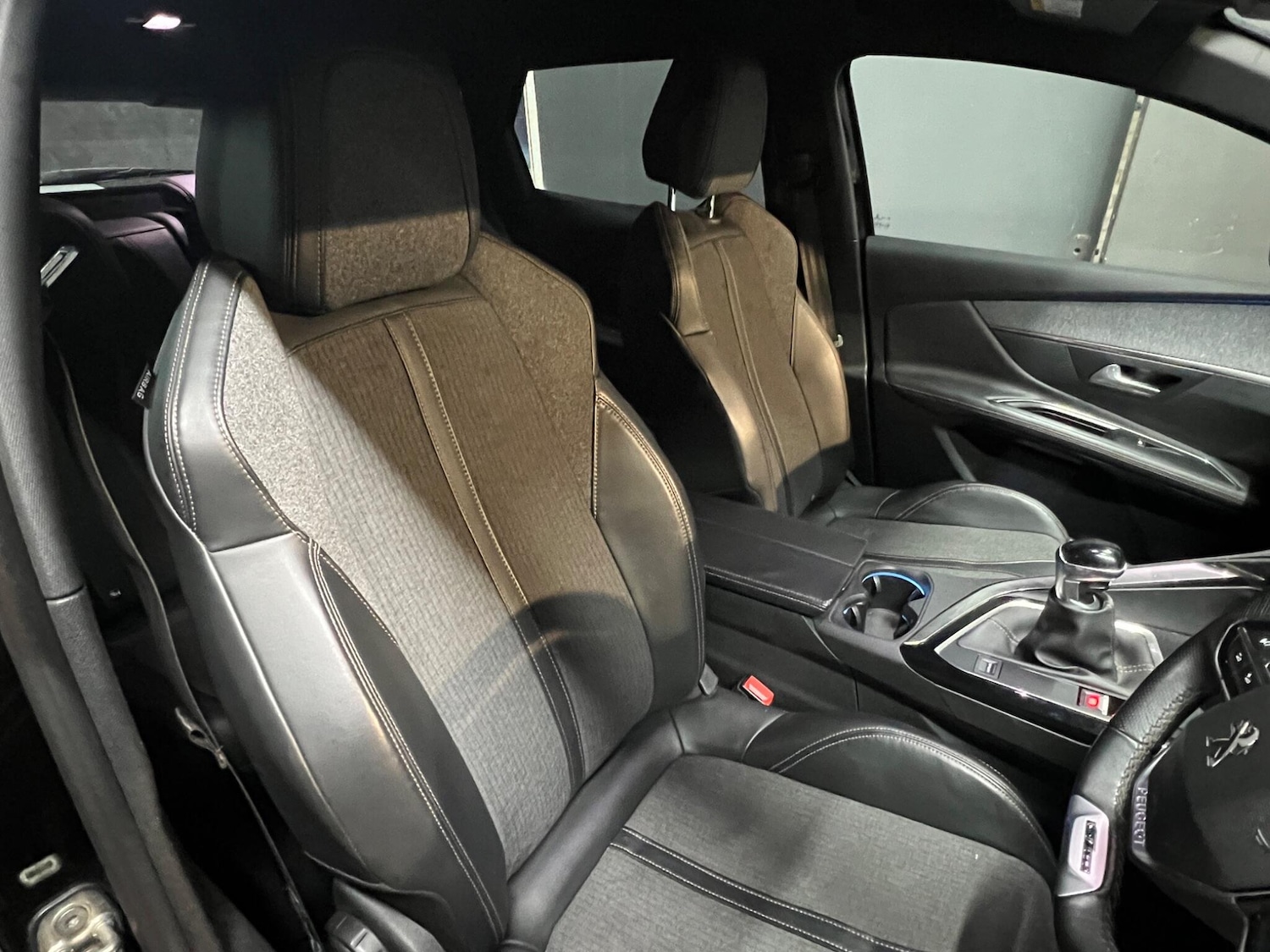 Used Peugeot 3008 2017 for sale - 77424697: Photo 13