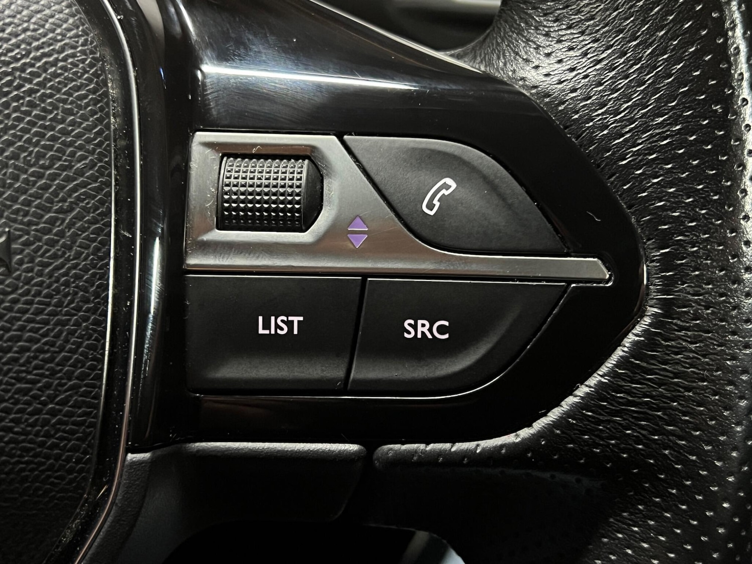 Used Peugeot 3008 2017 for sale - 77424697: Photo 18