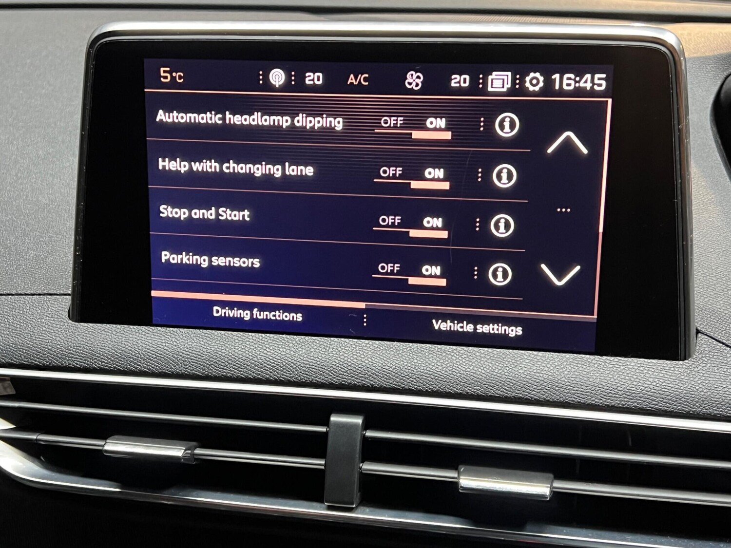 Used Peugeot 3008 2017 for sale - 77424697: Photo 23