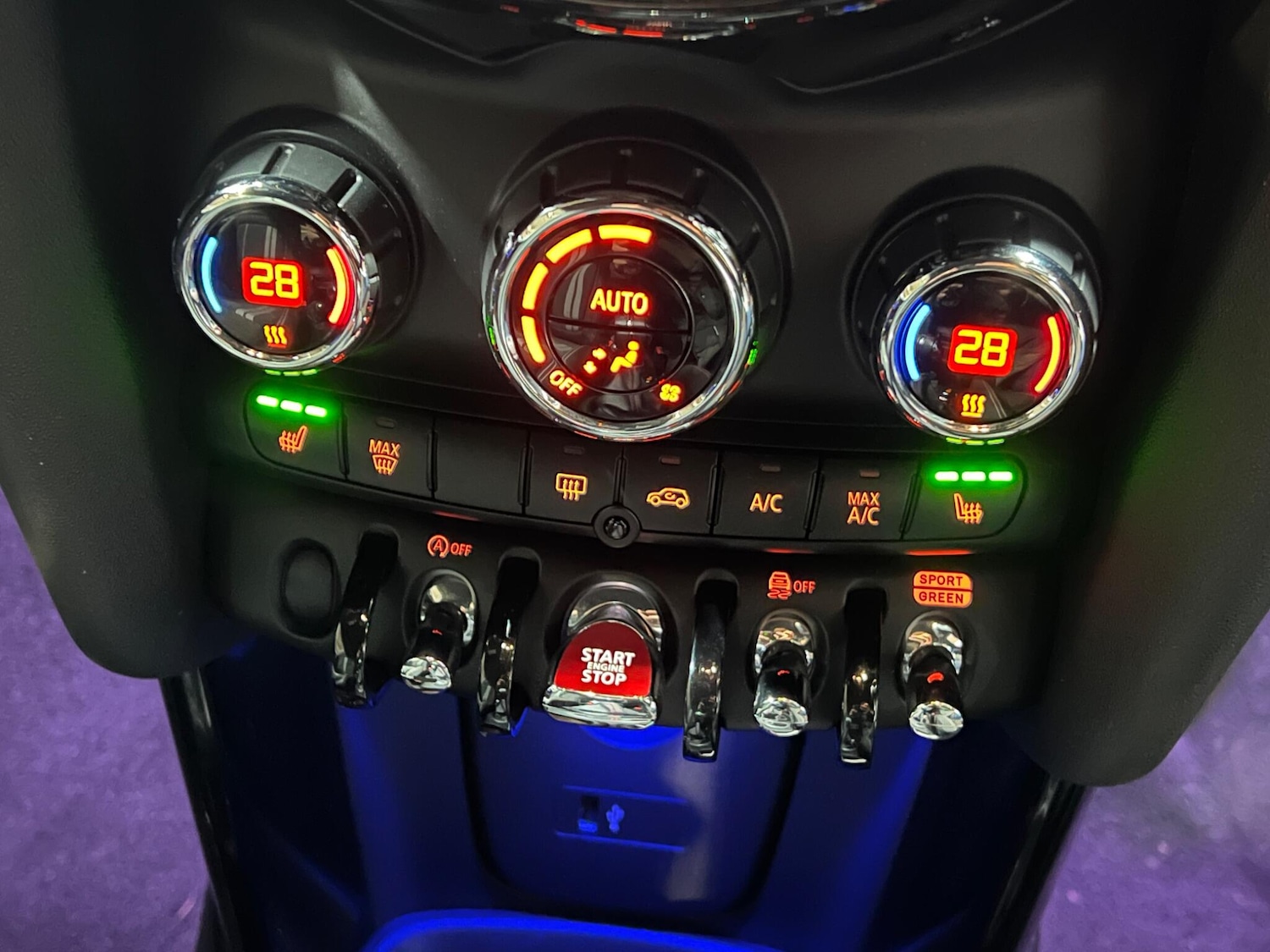 Used MINI Hatch 2019 for sale - 76780842: Photo 19