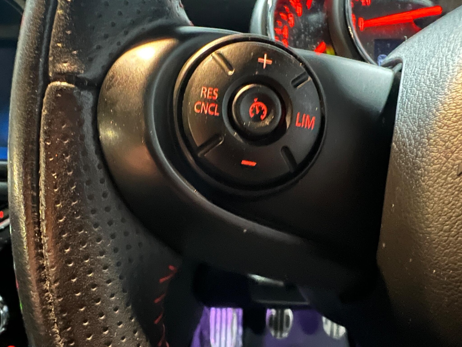 Used MINI Hatch 2019 for sale - 76780842: Photo 21