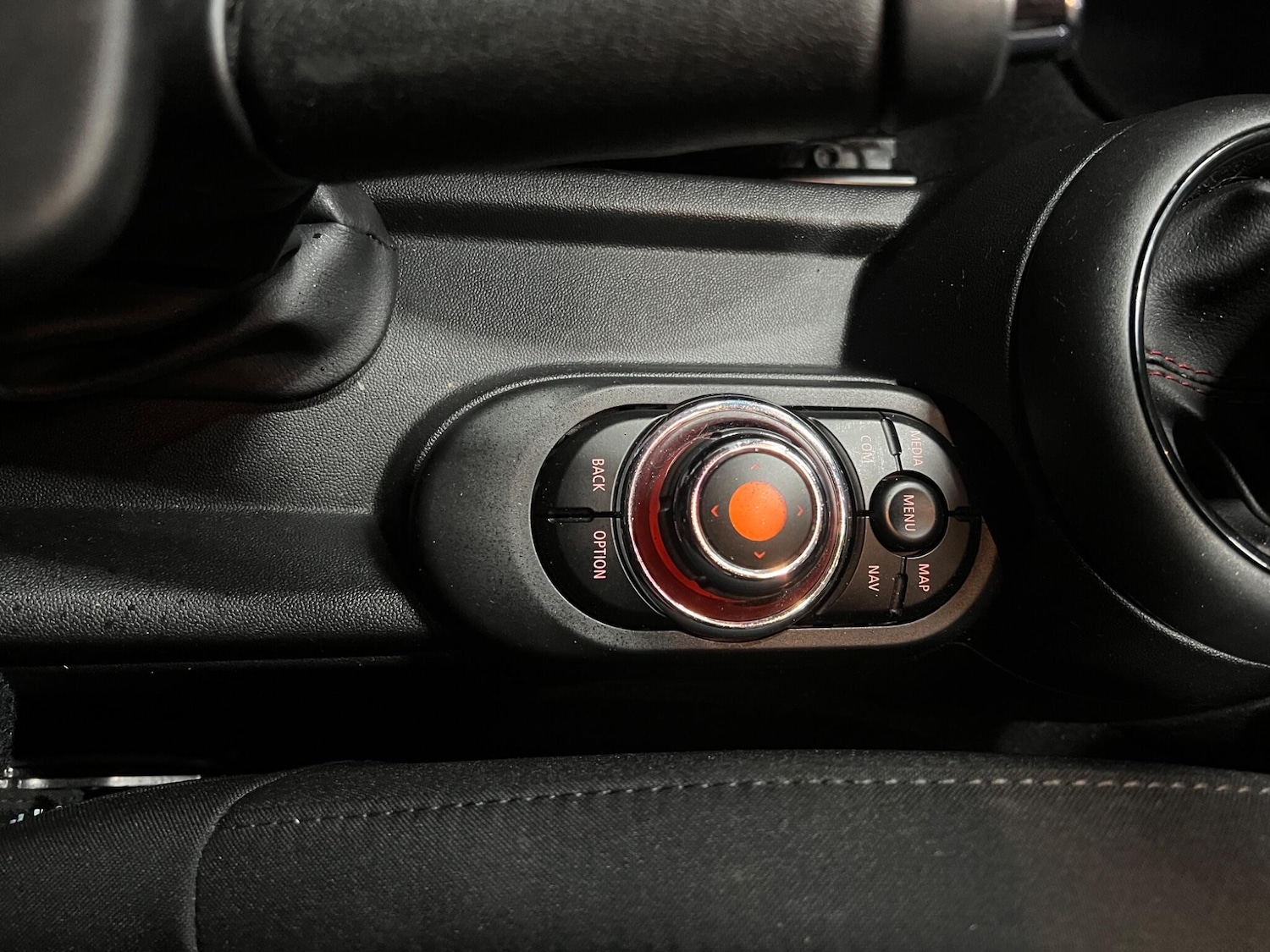 Used MINI Hatch 2019 for sale - 76780842: Photo 23