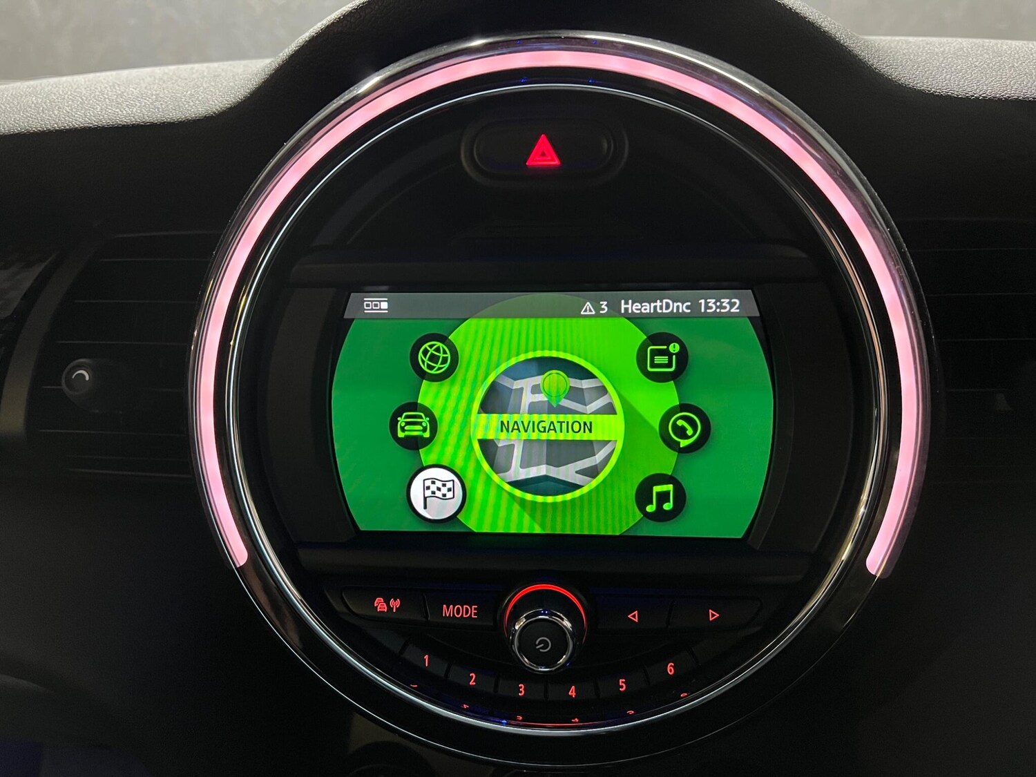 Used MINI Hatch 2019 for sale - 76780842: Photo 30