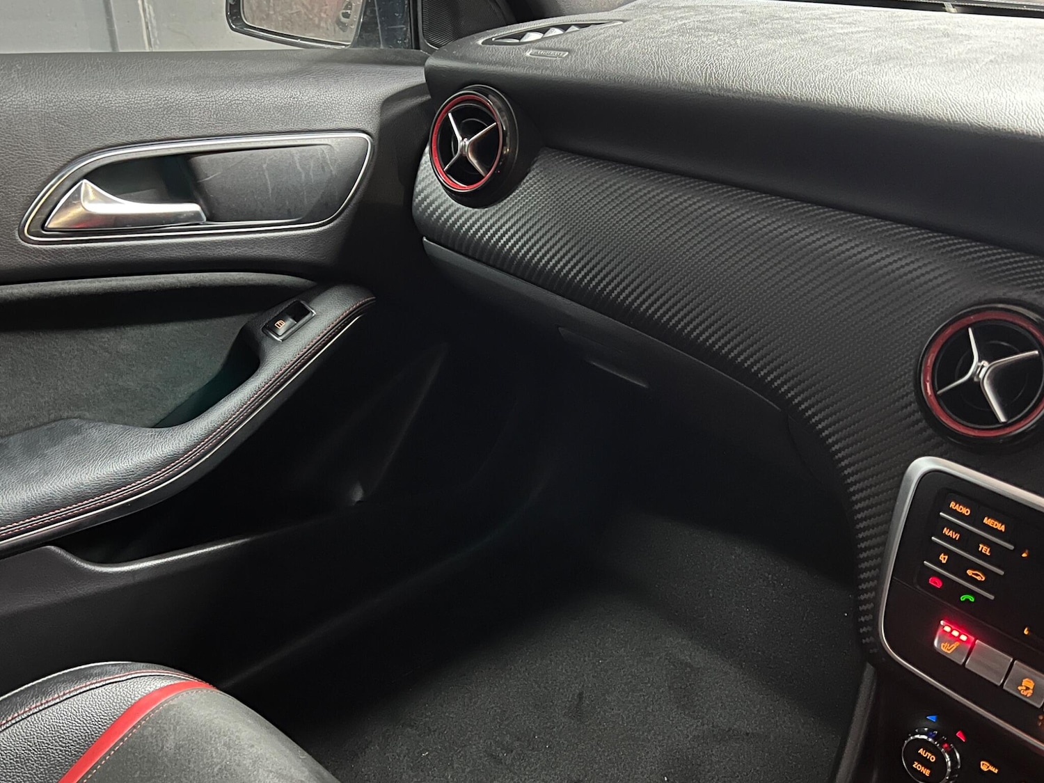 Used Mercedes-Benz A-Class 2017 for sale - 77524039: Photo 31