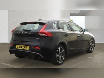 Used Volvo V40 2014 for sale - 79540256: Photo