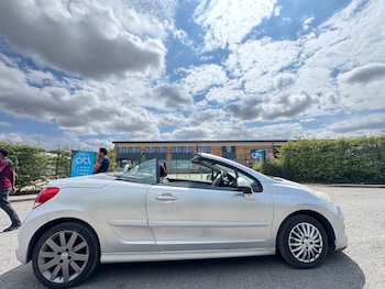 Used Peugeot 207 CC 2011 for sale - 79366727: Photo