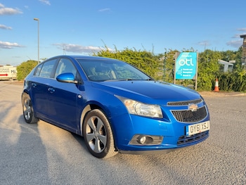 Used Chevrolet Cruze 2011 for sale - 79484015: Photo