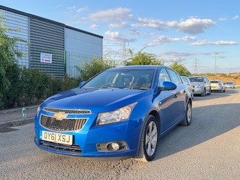 Used Chevrolet Cruze 2011 for sale - 79484015: Photo