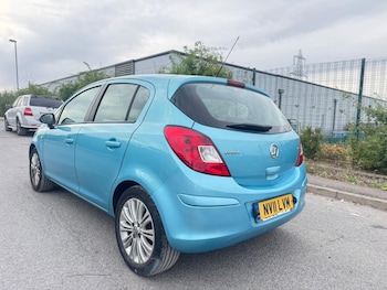 Used Vauxhall Corsa 2011 for sale - 79484852: Photo