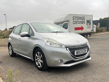 Used Peugeot 208 2013 for sale - 79483878: Photo