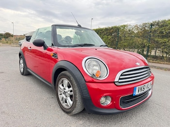Used MINI Convertible 2011 for sale - 79484859: Photo