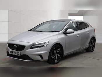 Used Volvo V40 2017 for sale - 79793483: Photo
