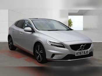 Used Volvo V40 2017 for sale - 79793483: Photo
