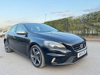 Used Volvo V40 2014 for sale - 79860116: Photo