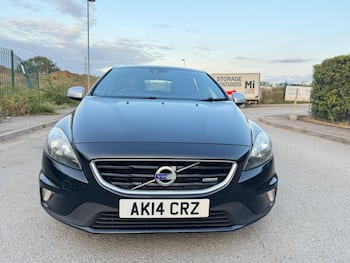 Used Volvo V40 2014 for sale - 79860116: Photo