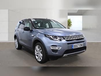 Used Land Rover Discovery Sport 2017 for sale - 79793621: Photo