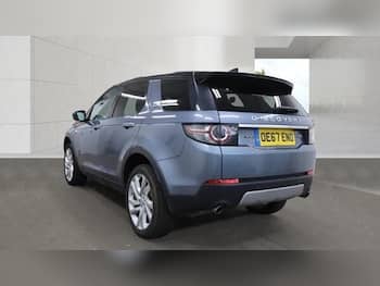 Used Land Rover Discovery Sport 2017 for sale - 79793621: Photo