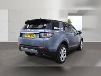 Used Land Rover Discovery Sport 2017 for sale - 79793621: Photo