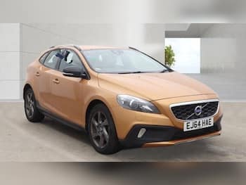 Used Volvo V40 2014 for sale - 79756317: Photo