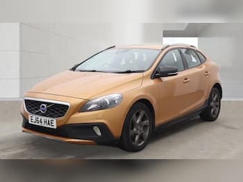 Used Volvo V40 2014 for sale - 79756317: Photo