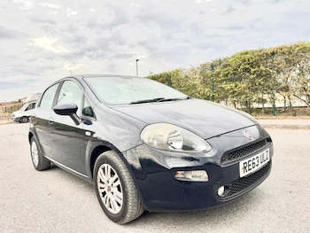 Used Fiat Punto 2013 for sale - 79483780: Photo