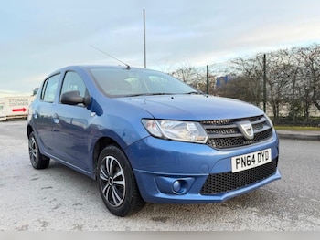 Used Dacia Sandero 2014 for sale - 79366752: Photo