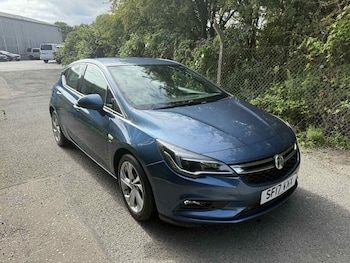 Vauxhall - Astra