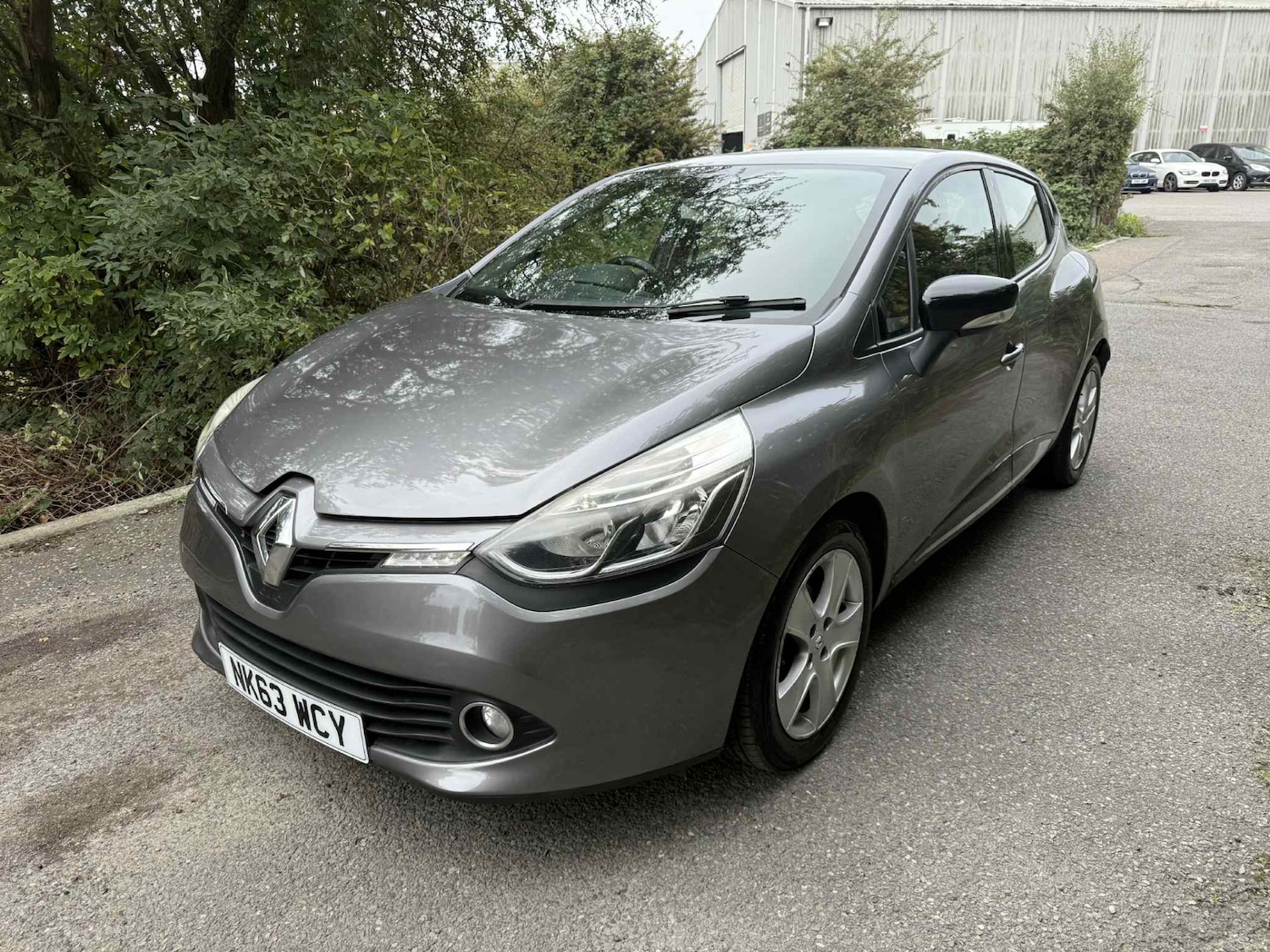 Used Renault Clio 2013 for sale - 76005068: Photo 2