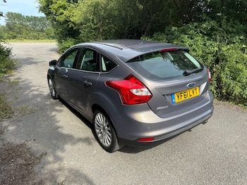 Used Ford Focus 2011 for sale - 75617156: Photo