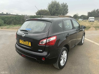 Used Nissan Qashqai 2010 for sale - 75626623: Photo
