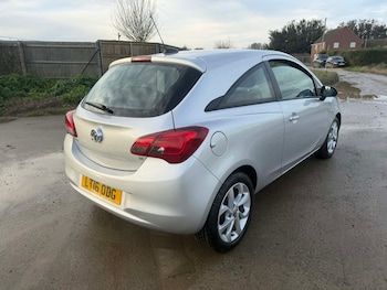 Used Vauxhall Corsa 2016 for sale - 77062132: Photo