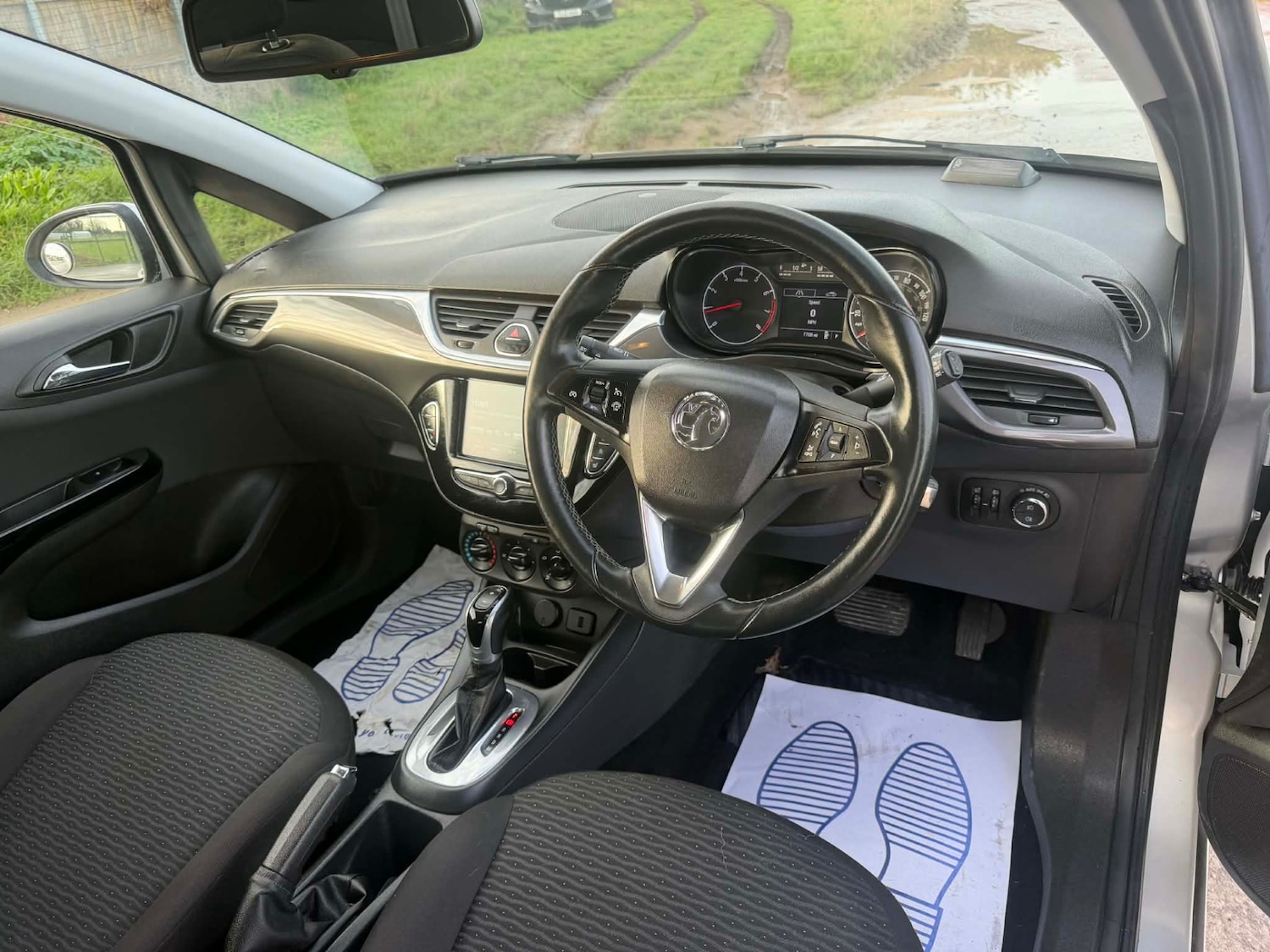 Used Vauxhall Corsa 2016 for sale - 77062132: Photo 5