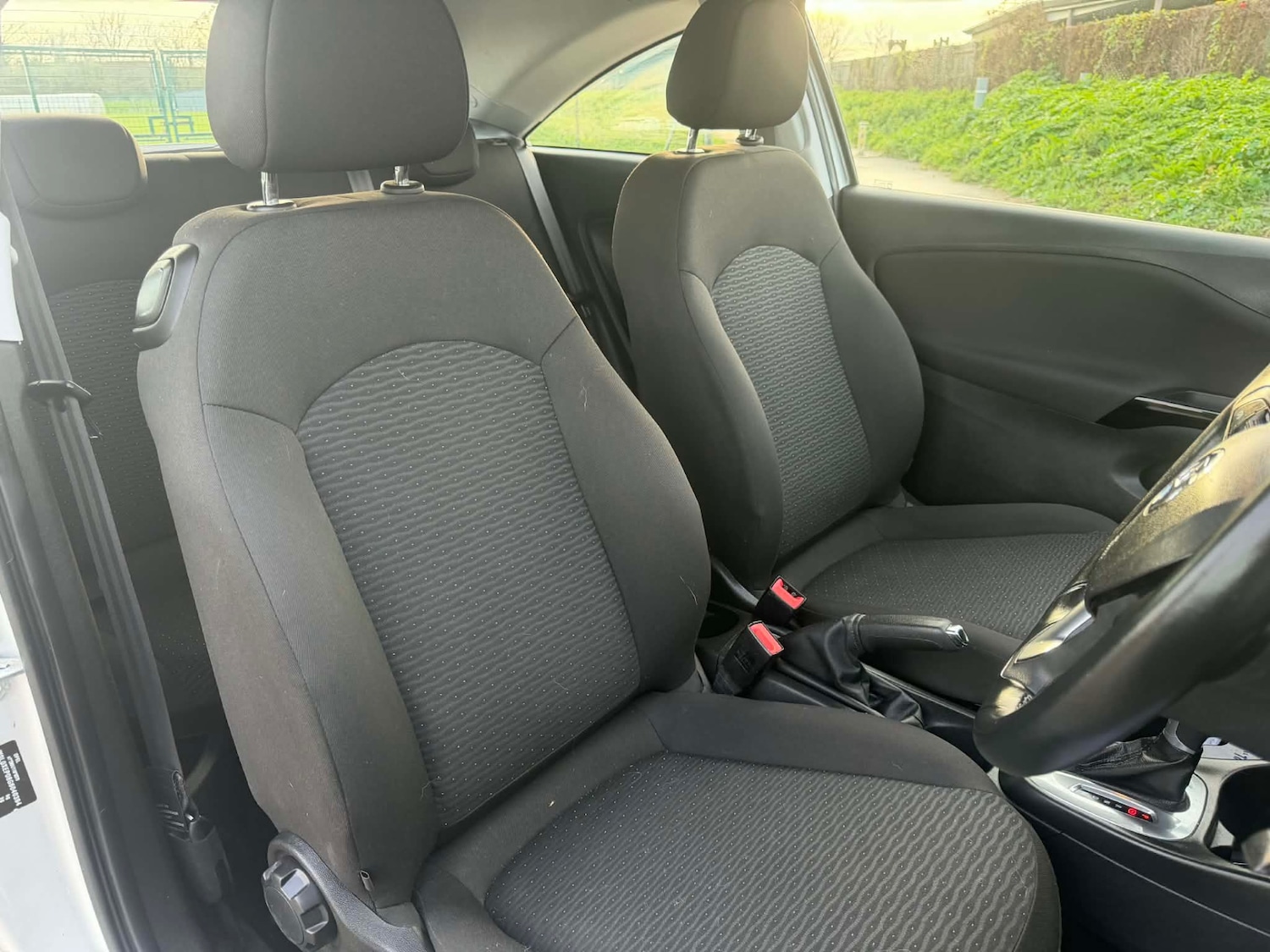 Used Vauxhall Corsa 2016 for sale - 77062132: Photo 6