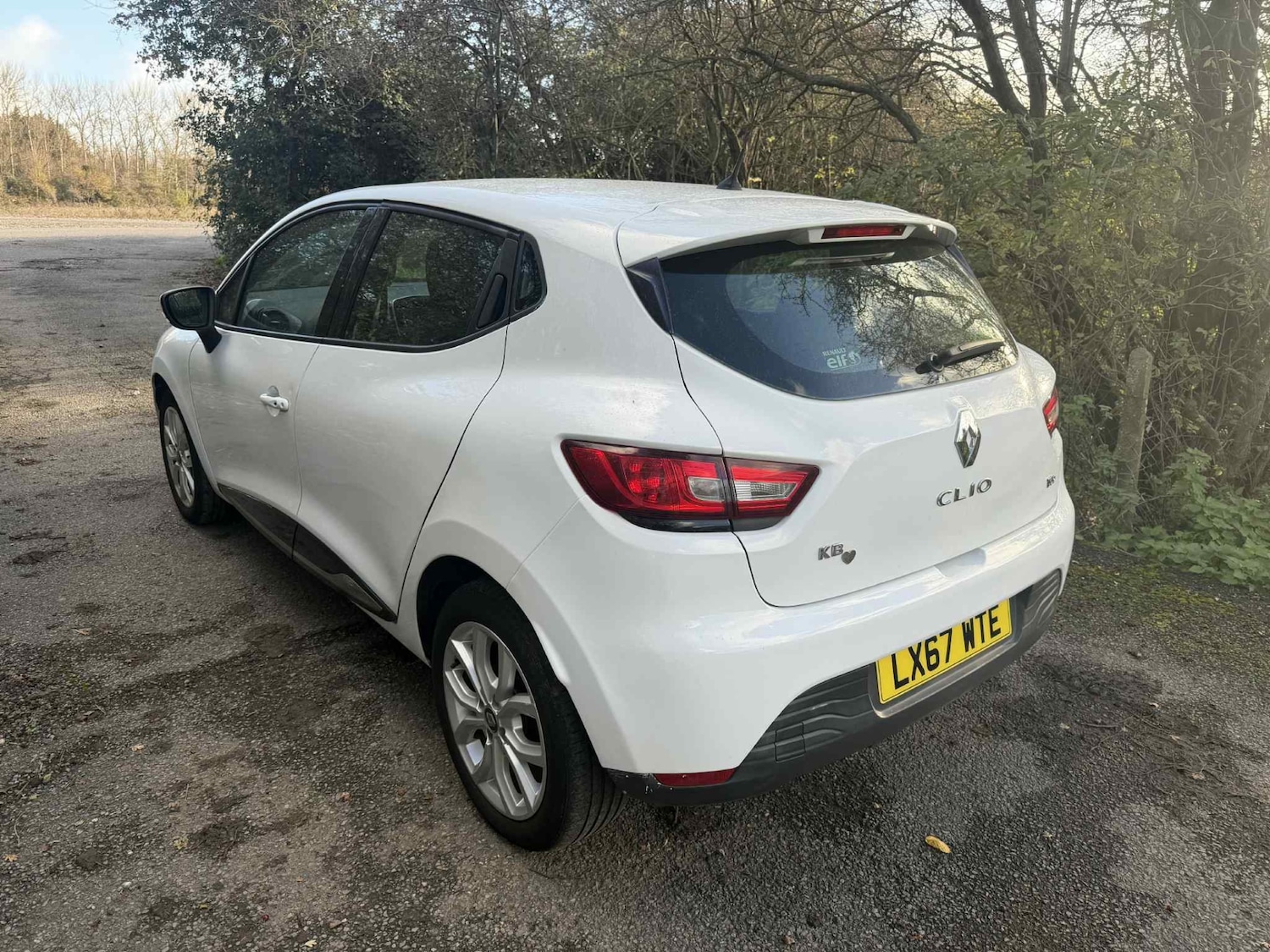 Used Renault Clio 2017 for sale - 76598507: Photo 3