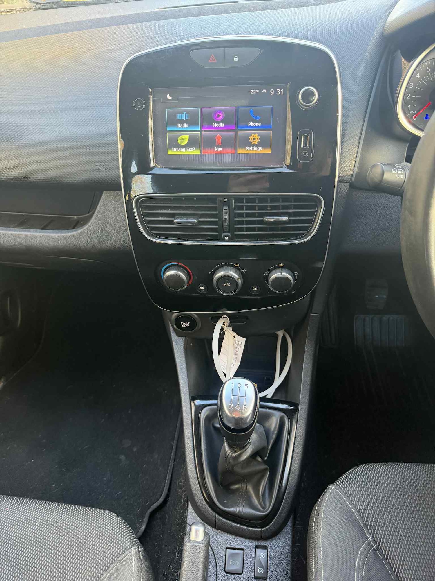 Used Renault Clio 2017 for sale - 76598507: Photo 7