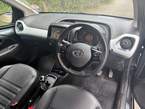 Used Toyota AYGO 2016 for sale - 75617176: Photo 5