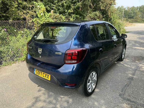 Used Dacia Sandero 2017 for sale - 75627649: Photo 4