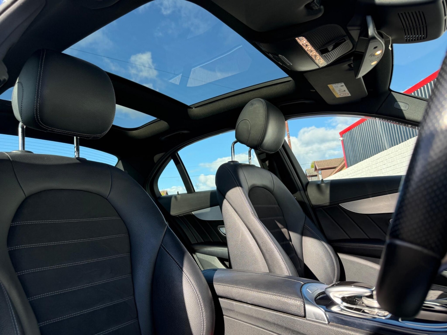 Used Mercedes-Benz C Class 2018 for sale - 77029321: Photo 27