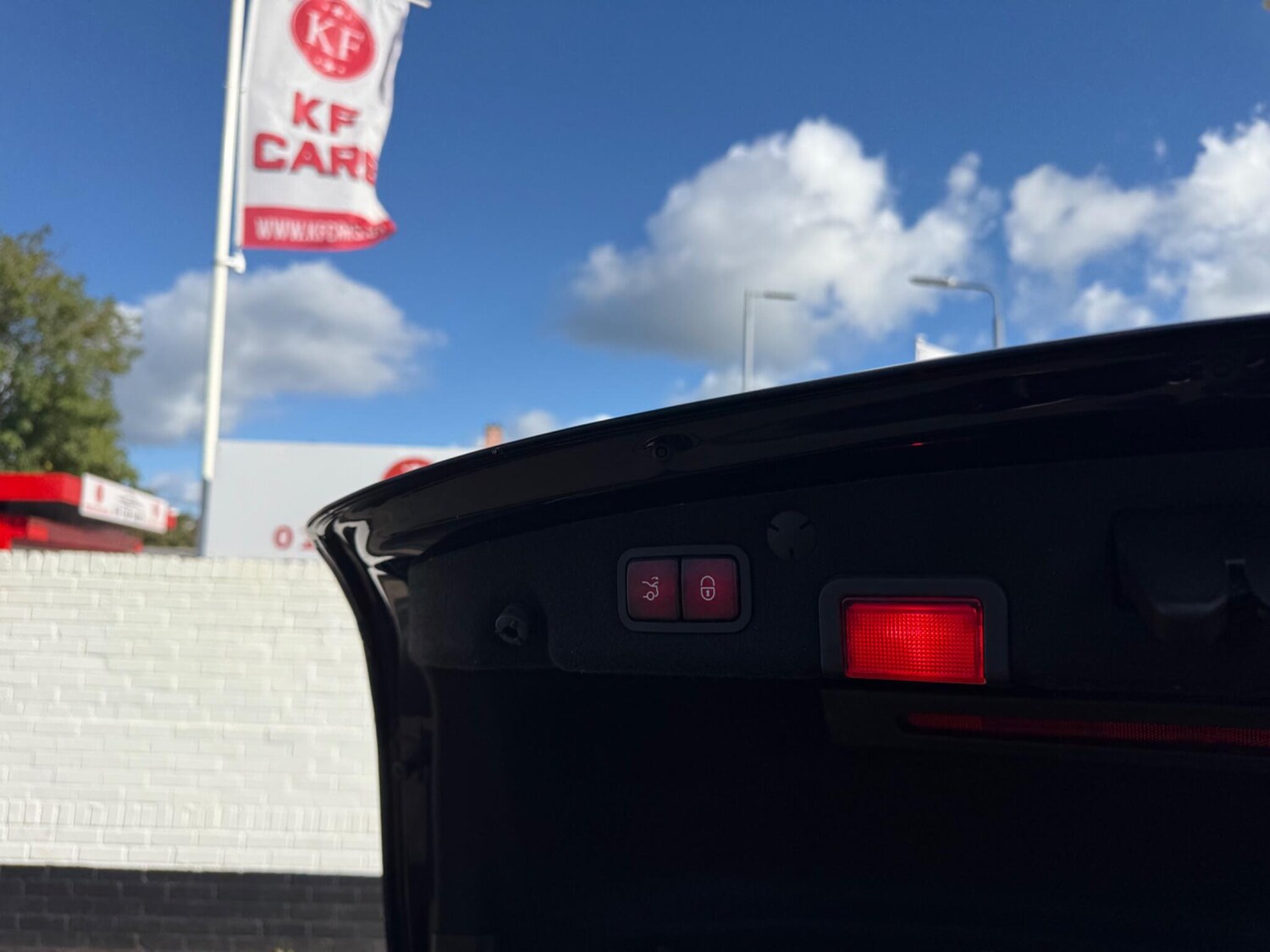 Used Mercedes-Benz C Class 2018 for sale - 77029321: Photo 39