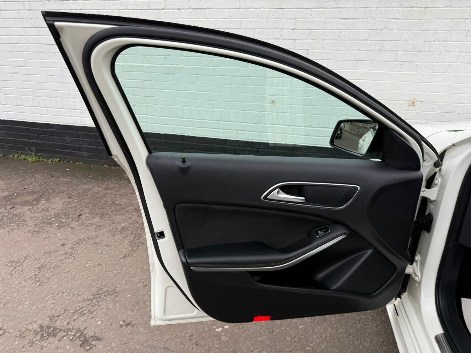 Used Mercedes-Benz A-Class 2016 for sale - 77345253: Photo 25