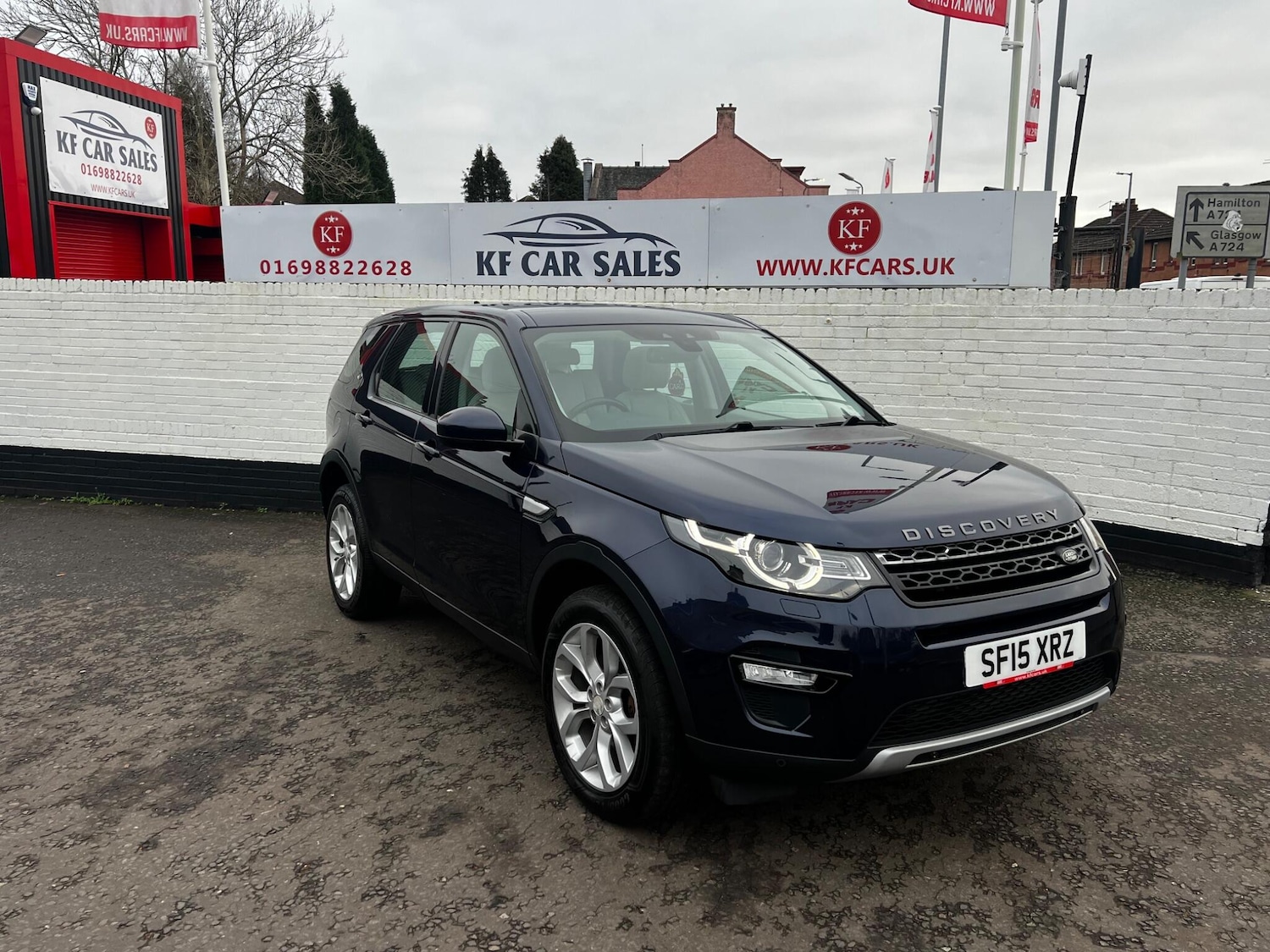 Used Land Rover Discovery Sport 2015 for sale - 77066829: Photo 2