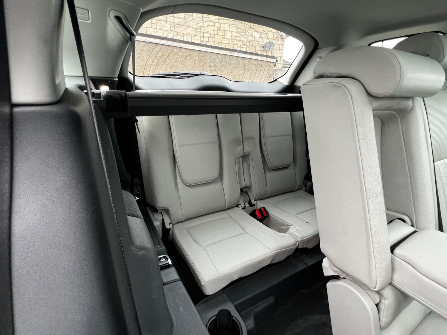 Used Land Rover Discovery Sport 2015 for sale - 77066829: Photo 20