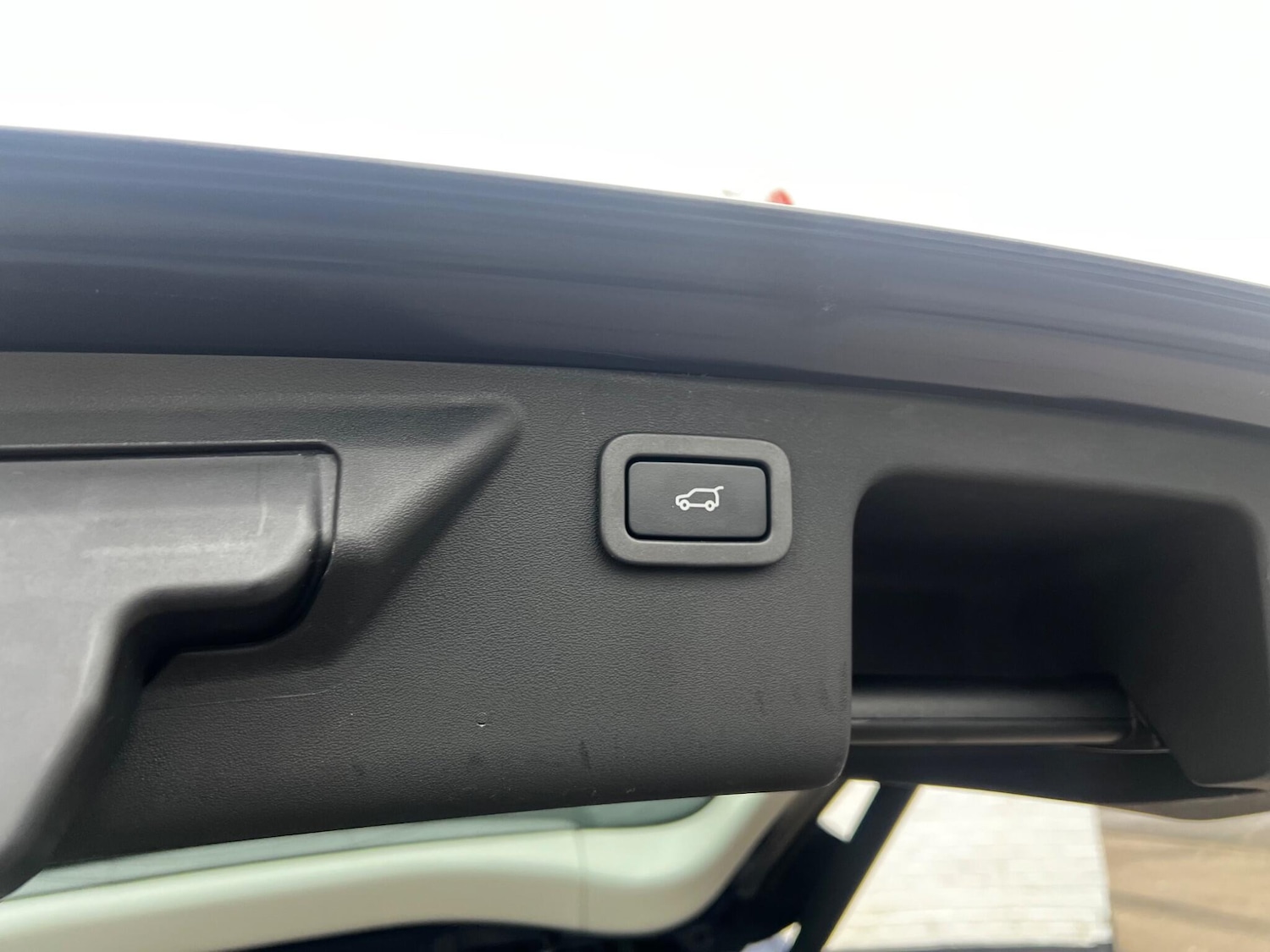 Used Land Rover Discovery Sport 2015 for sale - 77066829: Photo 25