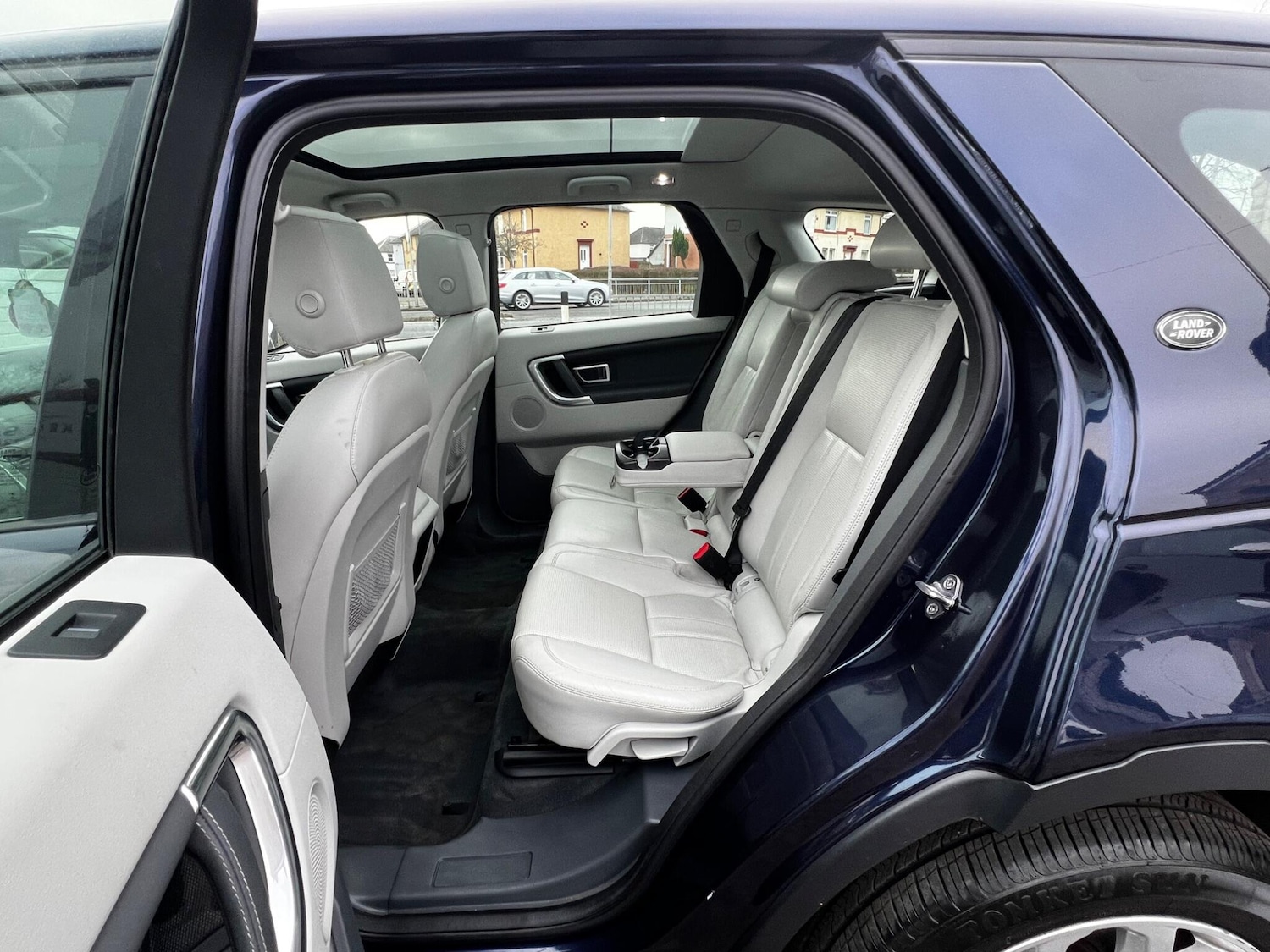 Used Land Rover Discovery Sport 2015 for sale - 77066829: Photo 26