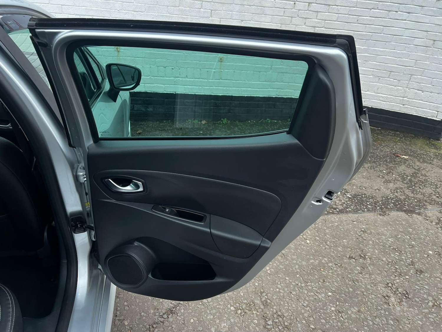 Used Renault Clio 2018 for sale - 77455797: Photo 21