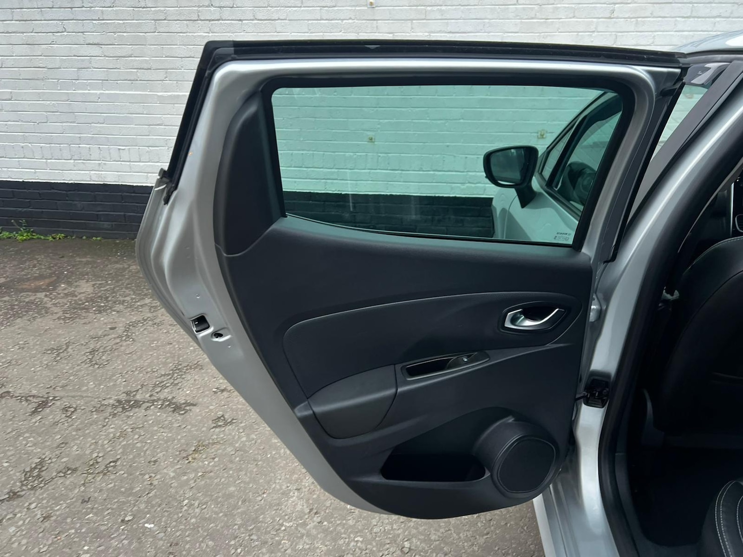 Used Renault Clio 2018 for sale - 77455797: Photo 24