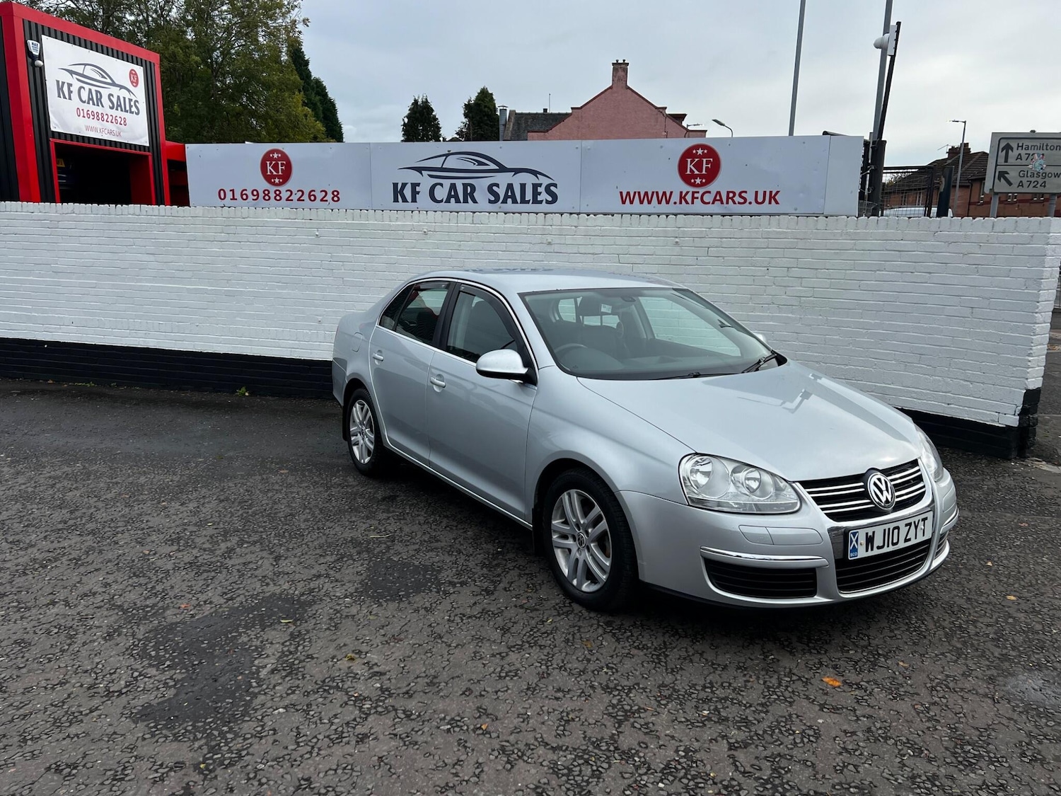 Used Volkswagen Jetta 2010 for sale - 76151164: Photo 2